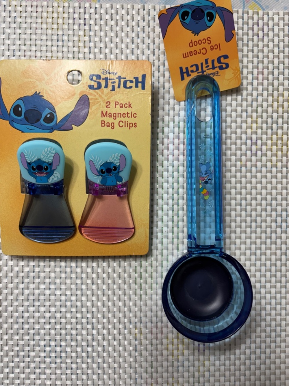 Disney Stitch Bag Clips and Ice Cream Scoop - Blue, Pink
